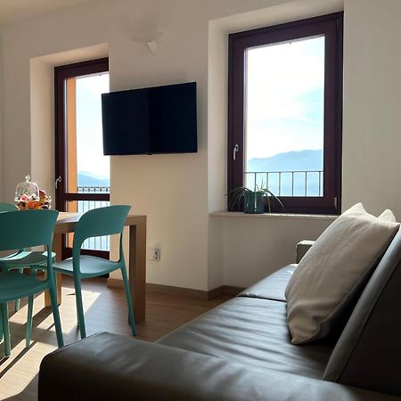 Al Porticciolo - Casa Vacanze Marone Exteriér fotografie