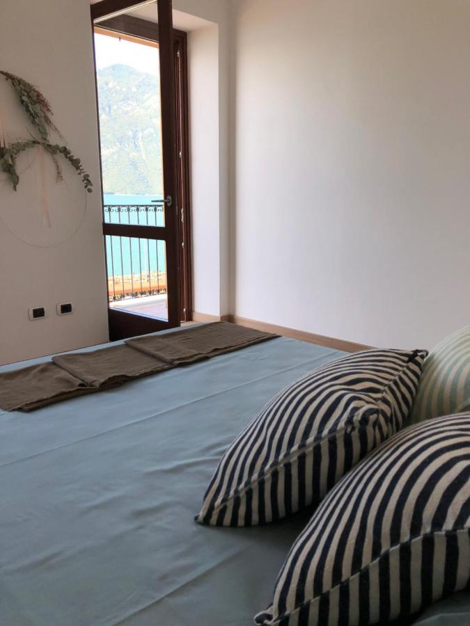 Al Porticciolo - Casa Vacanze Marone Exteriér fotografie